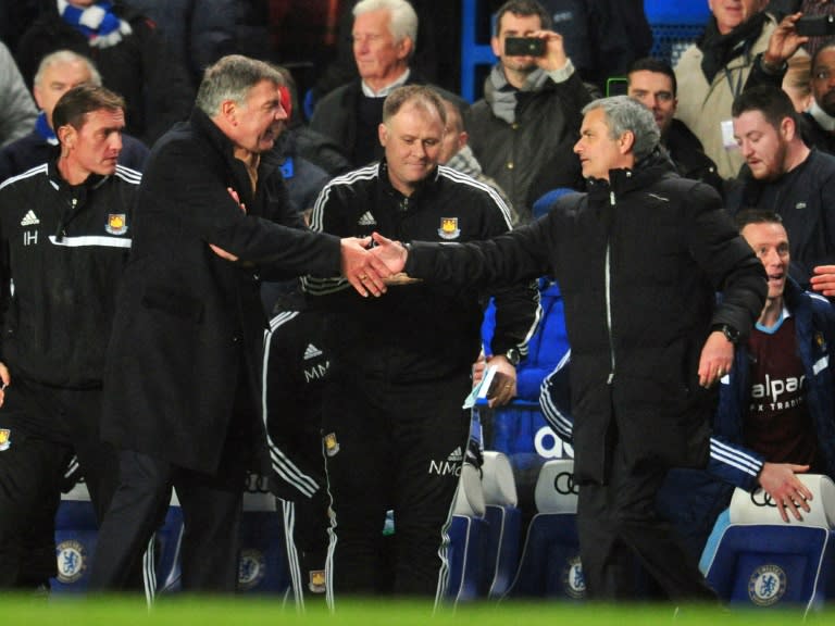 Sam Allardyce (L) shakes hands with Jose Mourinho (R) in 2014, when they were managers of West Ham and Chelsea respectively