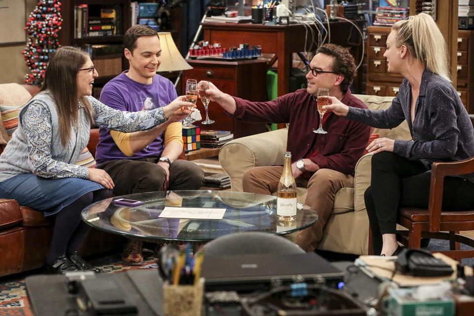 "The Paintball Scattering" - Pictured: Amy Farrah Fowler (Mayim Bialik), Sheldon Cooper (Jim Parsons), Leonard Hofstadter (Johnny Galecki) and Penny (Kaley Cuoco). Penny and Leonard organize a paintball game that results in mayhem when Sheldon is jealous of Amy. Also, Koothrappali catches Anu with her ex-boyfriend and Stuart doesn't want to move in with Denise, on THE BIG BANG THEORY, Thursday, Jan. 3 (8:00-8:31 PM, ET/PT) on the CBS Television Network. Photo: Michael Yarish/Warner Bros. Entertainment Inc. © 2018 WBEI. All rights reserved.