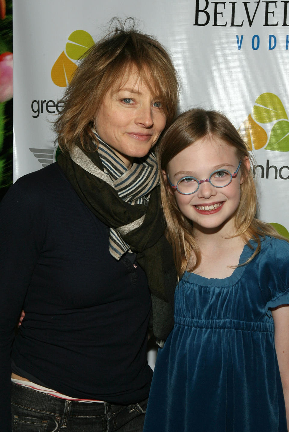 <p>Child actress turned Oscar winner Jodie Foster posed with 9-year-old Elle Fanning at the premiere of Fanning’s movie <em>Phoebe in Wonderland. </em>(Photo: Frazer Harrison/Getty Images) </p>