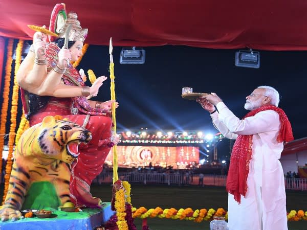 Prime Minister Narendra Modi performing puja of Goddess Durga. (Pic credit: Narendra Modi Twitter handle)
