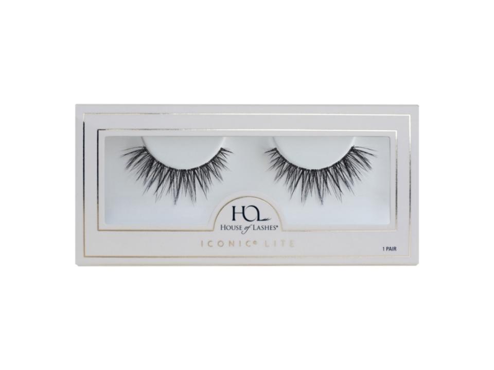 house of lashes Iconic Lite False Lashes