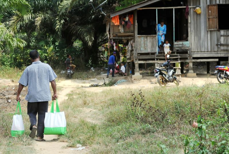 A statement by Yayasan Hasanah on the initiative’s ongoing efforts detailed how these projects have reached a majority of states in Malaysia, assisting mostly those within the Bottom-40 category in both rural and urban areas, including island communities and those at foothills of mountains. ― Bernama pic