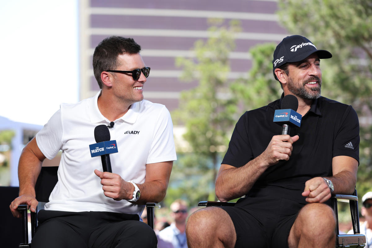 Aaron Rodgers Sinks Putt On Final Hole To Win 'The Match'