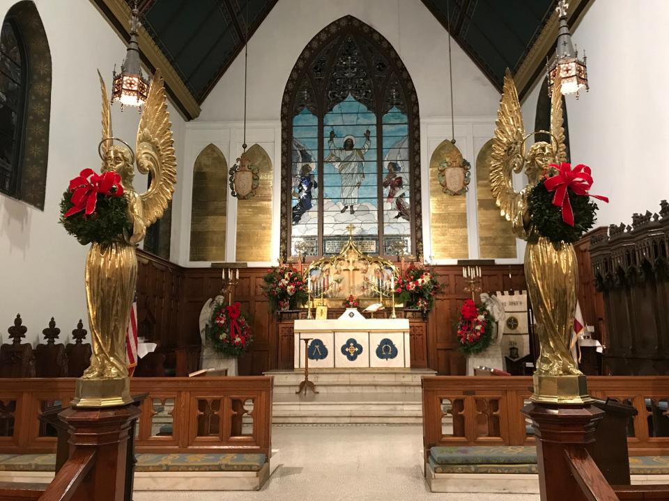 A Christmas Organ Recital is planned Thursday at St. John's Episcopal Church.