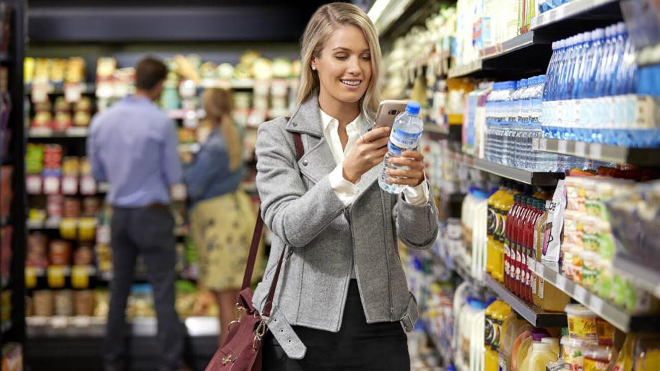 From Thursday, Woolworths in Double Bay will be the first major supermarket in Australia to give customers a checkout-free mobile shopping option. Source: Woolworths