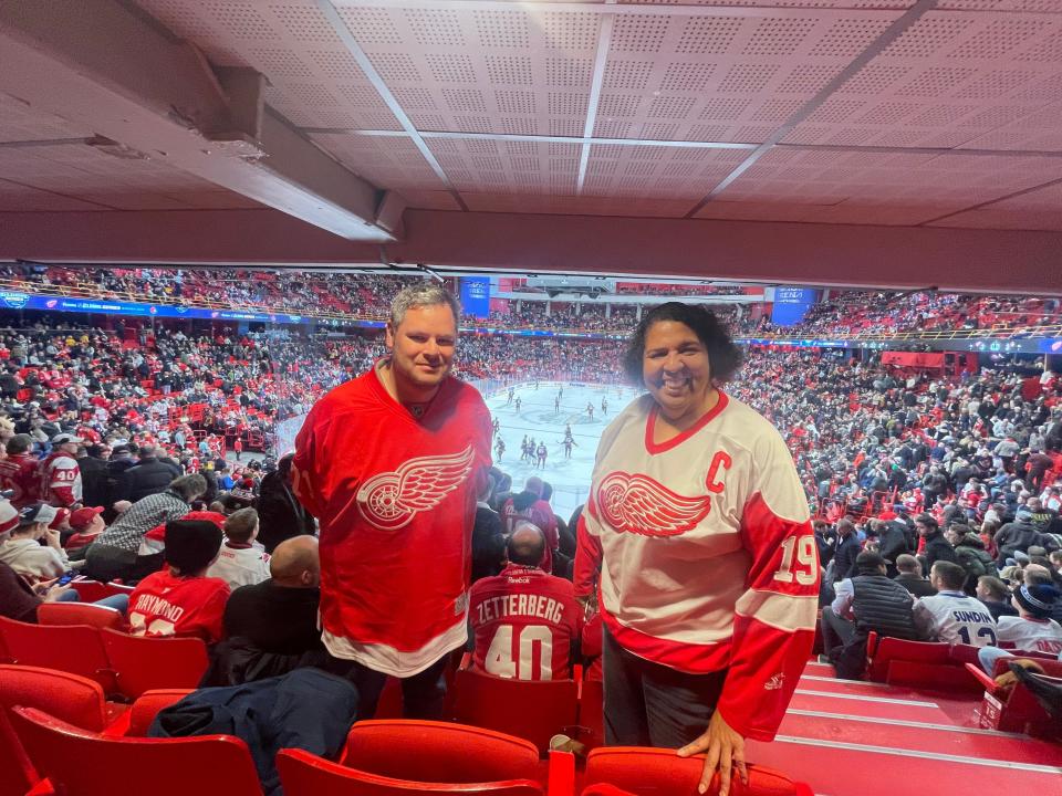 Codie Grigsby and Maureen Shagonaby at a Red Wings game in Avicii Arena, November 16, 2023 in Stockholm.