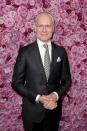 <p> Yeah, so you know how we mentioned that Jenny&apos;s fashion career got sabotaged in front of some pretty big fashion people? Tim Gunn was one of them. </p>