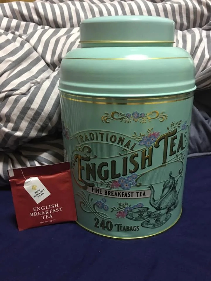 ▲好市多這款「骨灰罈紅茶」曾出過Tiffany藍。（圖／翻攝臉書COSTCO 好市多 商品消費心得分享區社團）