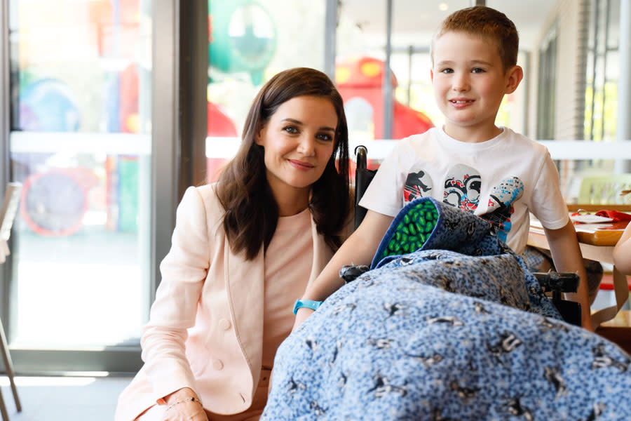 A photo of actor Katie Holmes and patient Paddy Iffland at Ronald McDonald House Westmead.