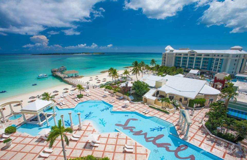 Sandals Royal Bahamian Spa Resort & Offshore Island (Nassau, Bahamas)