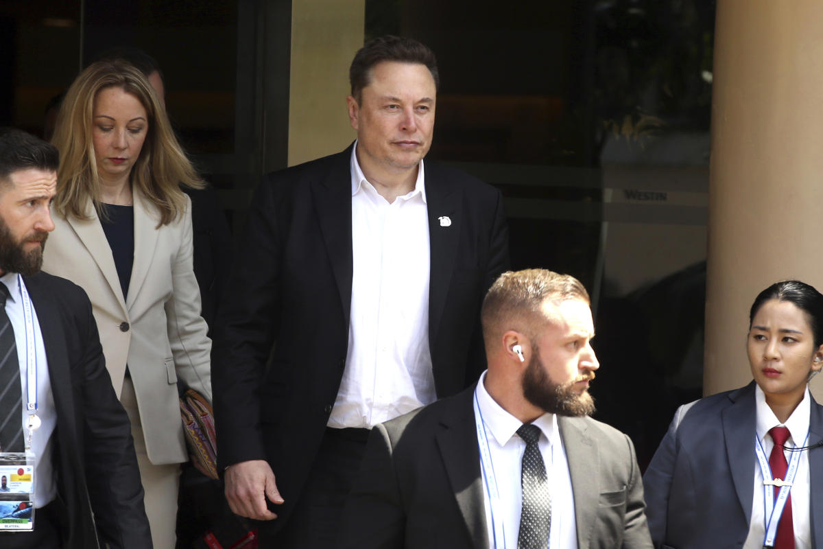 Tesla shareholder group is asking investors to vote against Musk’s compensation package
