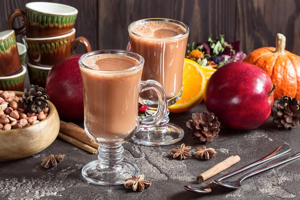 Make spiked apple cider