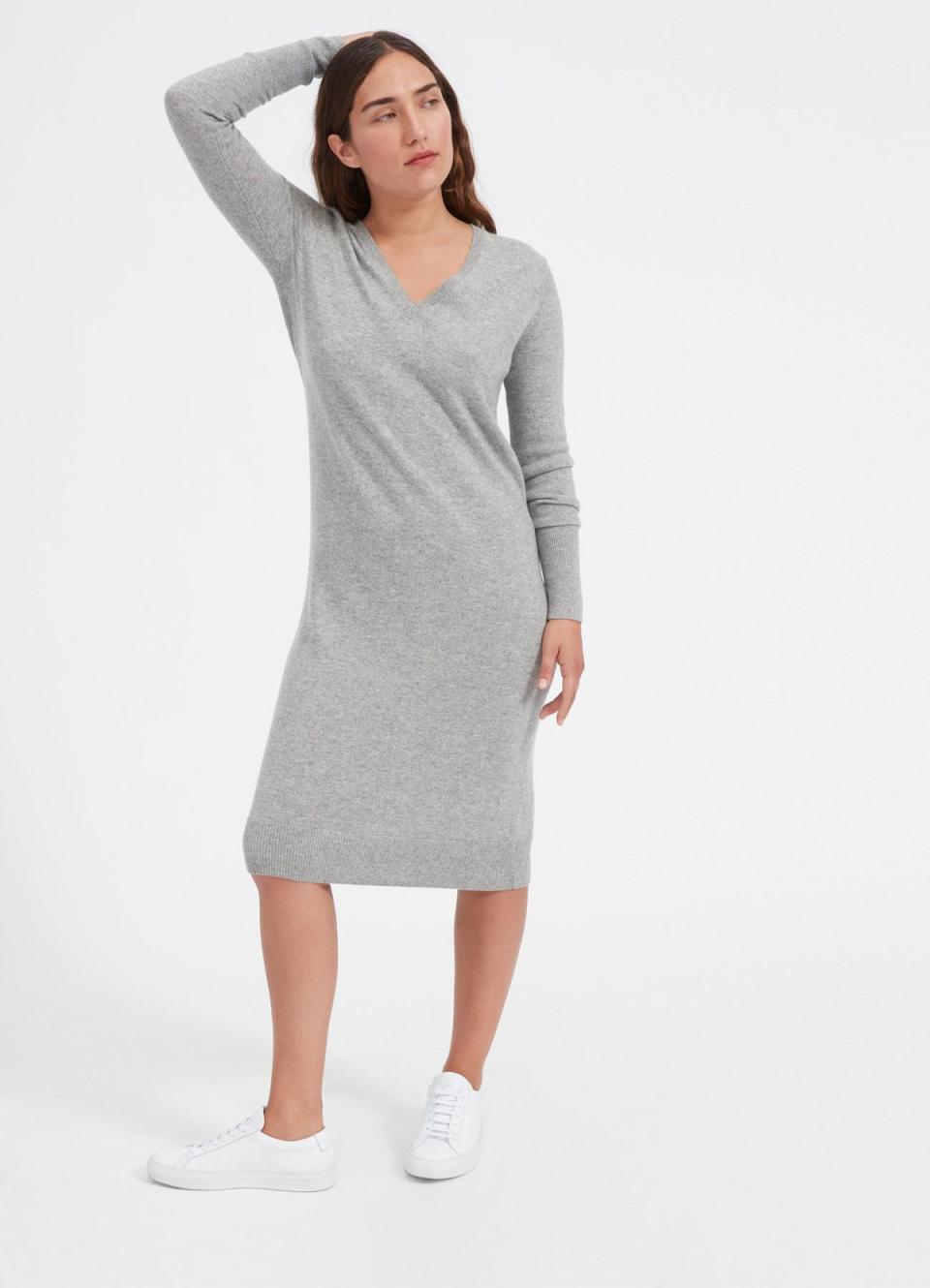 Everlane The Cashmere V-Neck Midi Dress