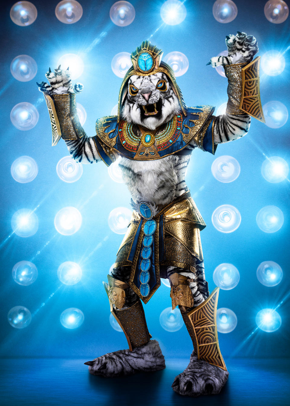 THE MASKED SINGER: The White Tiger. CR: Michael Becker / FOX. © 2020 FOX MEDIA LLC.