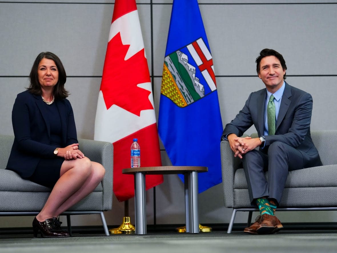 Prime Minister Justin Trudeau meets with Alberta Premier Danielle Smith as  Canada's premiers meet in Ottawa on Tuesday, Feb. 7, 2023 in Ottawa. (Sean Kilpatrick/The Canadian Press - image credit)