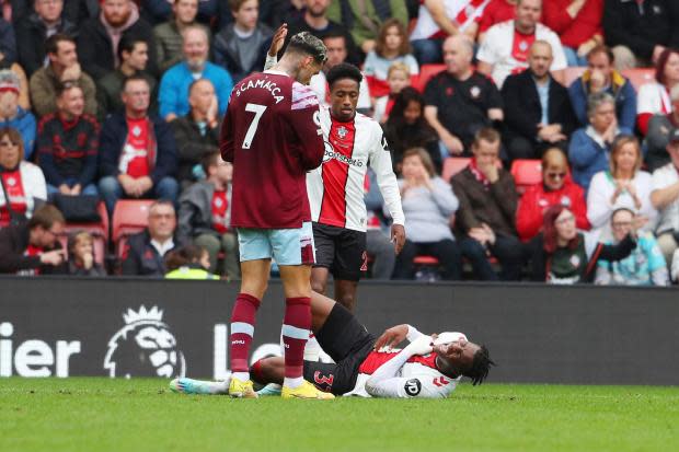 Southampton's Armel Bella-Kotchap comes off injured during the Premier League match between Southampton and West Ham at St Mary's Stadium. Photo by Stuart Martin..