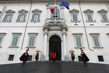 Italian carabinieri march in front of Quirinale Palace, the headquarters of Italian President, in Rome, January 31, 2015. REUTERS/Remo Casilli