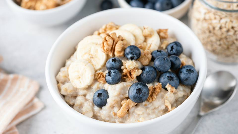 <p> Porridge is a great warming breakfast on chilly days, and it's a nutritious powerhouse too. <a href="https://pubmed.ncbi.nlm.nih.gov/31960663/" rel="nofollow noopener" target="_blank" data-ylk="slk:Research from the National Institute of Public Health in Poland;elm:context_link;itc:0;sec:content-canvas" class="link ">Research from the National Institute of Public Health in Poland</a> has shown that oats - which contain a kind of soluble fibre called beta-glucan - can help lower cholesterol as well as glucose levels while also keeping you feeling full all morning. What's more, you can keep your tastebuds excited by mixing up the toppings.  </p>