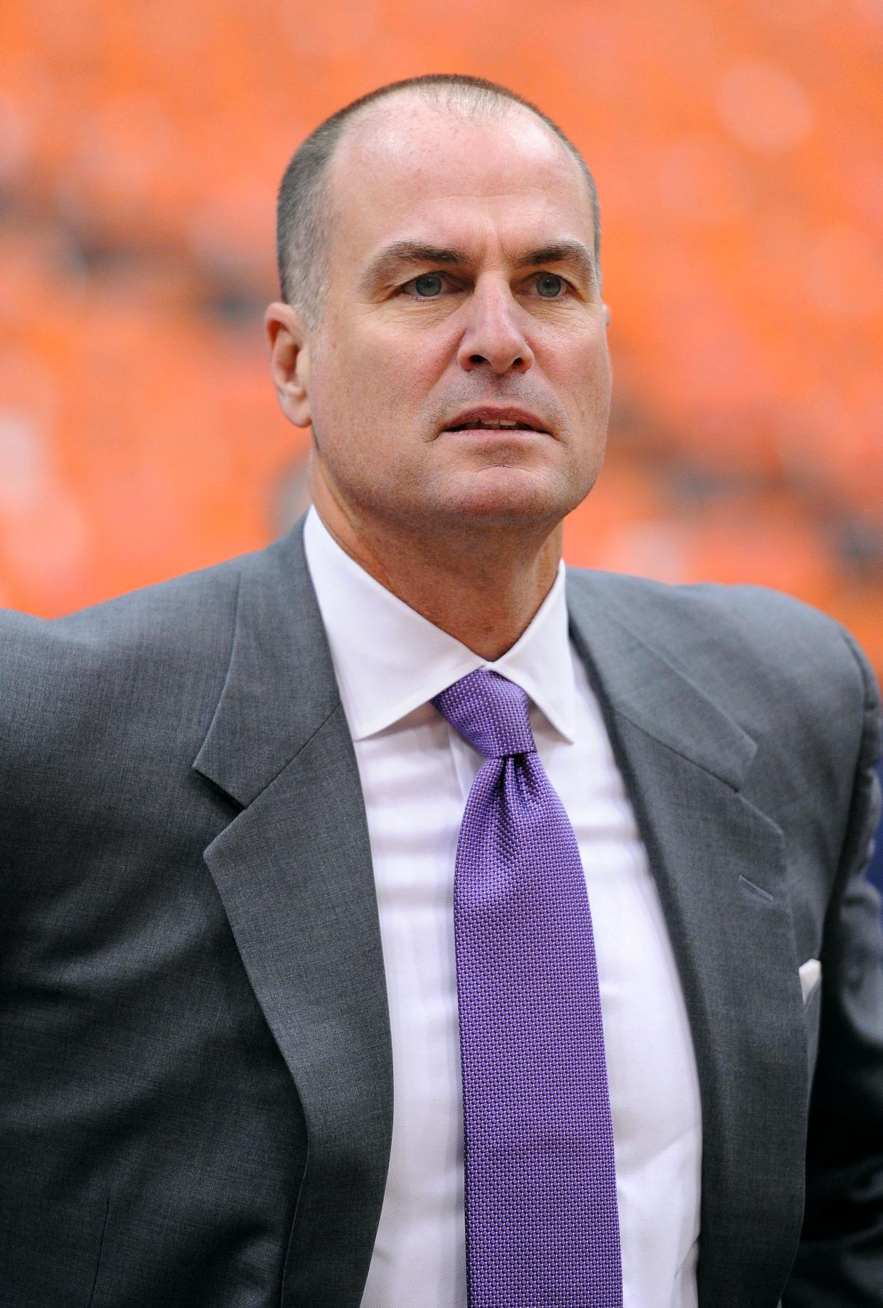 ESPN college basketball broadcaster Jay Bilas joins this week's On Second Thought podcast to discuss his pick of Texas to make the Final Four. Texags.com columnist Olin Buchanan also breaks down the potential second-round showdown between Texas and Texas A&M in Des Moines.