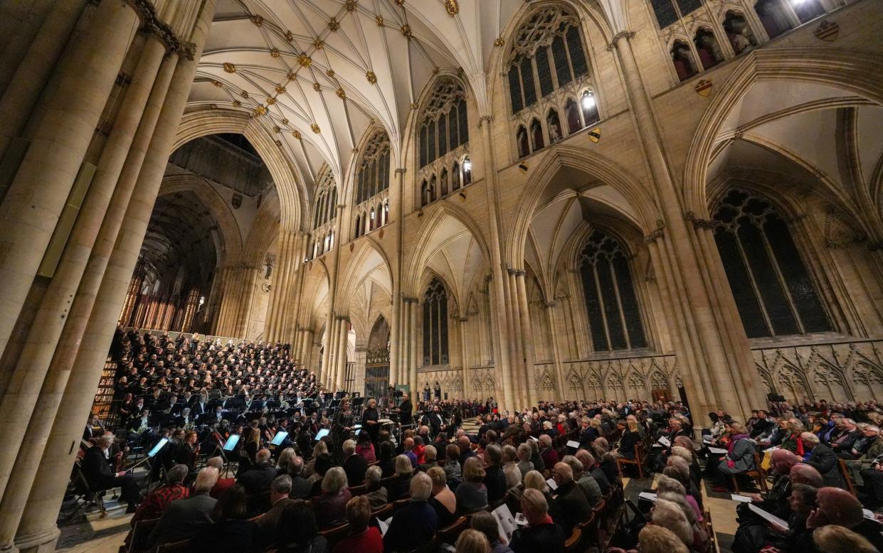 Mark Elder and the Hallé at York Minster - Bill Lam/Hallé