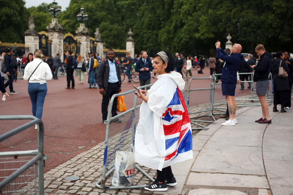 Queen Buckingham Palace Reaction (Susannah Ireland for NBC News)