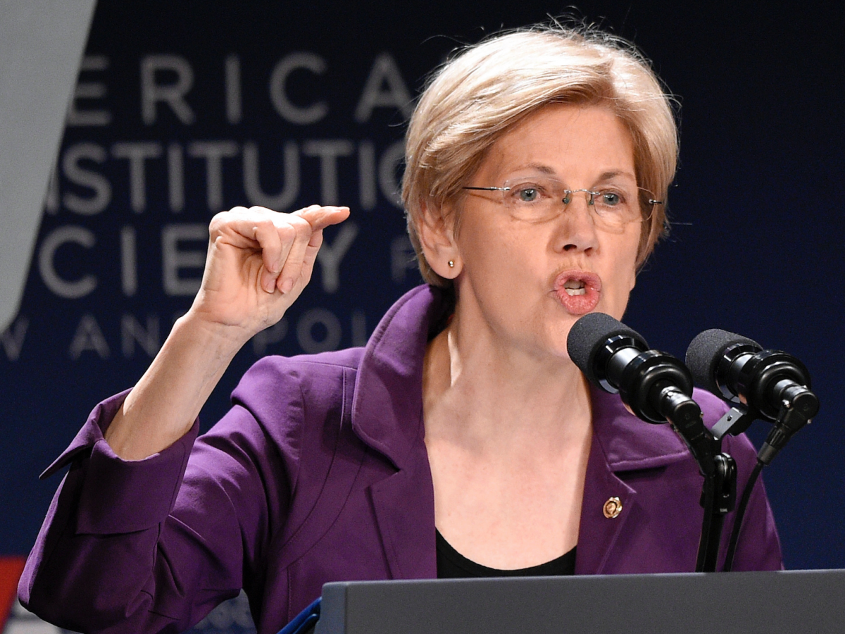 Elizabeth Warren Im Troubled By Obamas 400 000 Speech