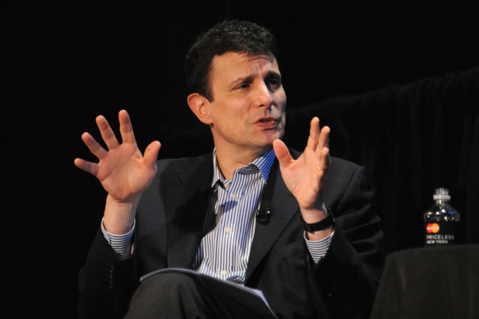 David Remnick does not tweet