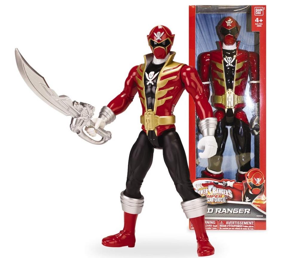 <p>I celebri supereroi hanno infestato le case di milioni di persone nella versione giocattolo. Beh, le versioni di plastica dei Power Rangers possono arrivare a valere anche 4mila euro. </p>