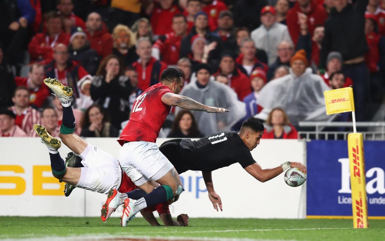 Rieko Ioane stretches to score New Zealand's second try - Getty Images AsiaPac