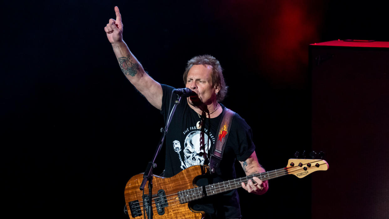  Michael Anthony says he’s working on a project with Bon Jovi guitarist Phil X and Aerosmtih drummer John Douglas  