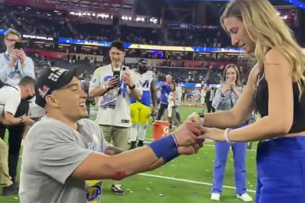 Super Bowl Proposal: Taylor Rapp Pops Question on SoFi Field after Rams  Victory – The Hollywood Reporter