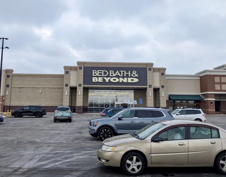 A store in Holland Township has been added to the list of Bed Bath & Beyond locations closing in Michigan, employees were informed over the weekend.