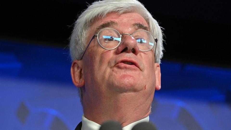 Economist Saul Eslake at the National Press Club