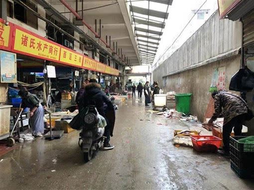 廣東武漢市場，野味料理盛行。（圖／翻攝自東網）