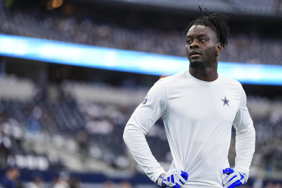 Michael Gallup signed with the Raiders as a free agent and was scheduled to report to training camp on Tuesday. He instead opted to retire.  (Cooper Neill/Getty Images)