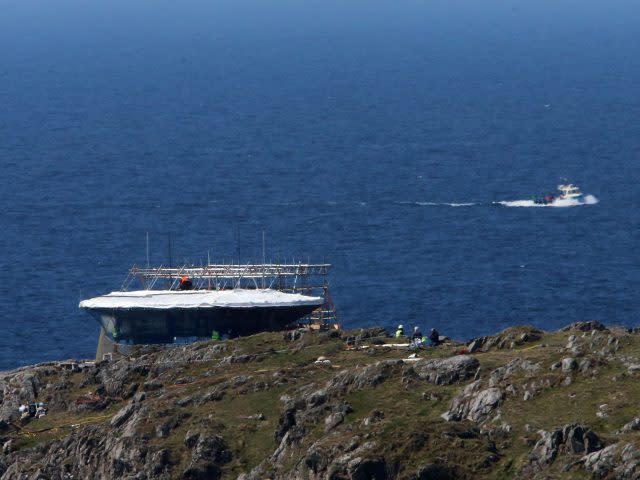 Eddie Gallen said one of the most challenging elements was getting all the parts down to the cliff edge at Malin Head (PA)