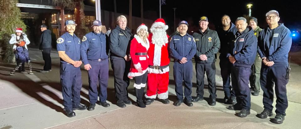 The annual Jolly Parade included Santa Claus and personnel from the Hesperia Sheriff’s Station, San Bernardino County Fire Department and Hesperia School Police. The parade stopped at several schools, with a final meet and greet, with hot chocolate at Civic Plaza Park next to City Hall.