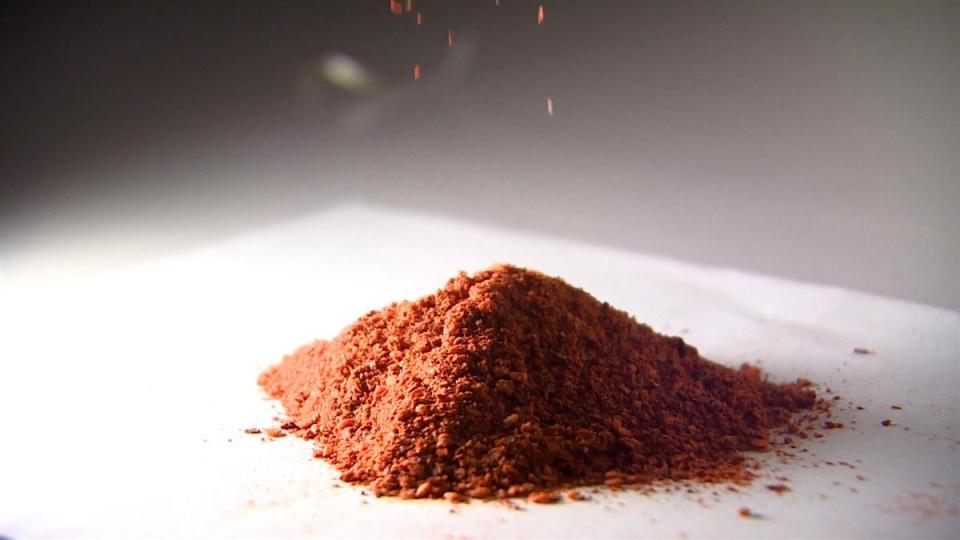 ▼「保欣企業有限公司」自2015年開始，從中國大陸進口的辣椒粉就多次被檢出含有非法定著色劑蘇丹色素。（示意圖／東森新聞）