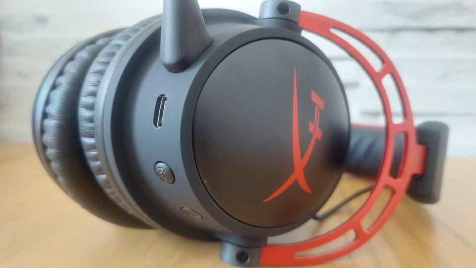 HyperX Cloud Alpha Wireless review