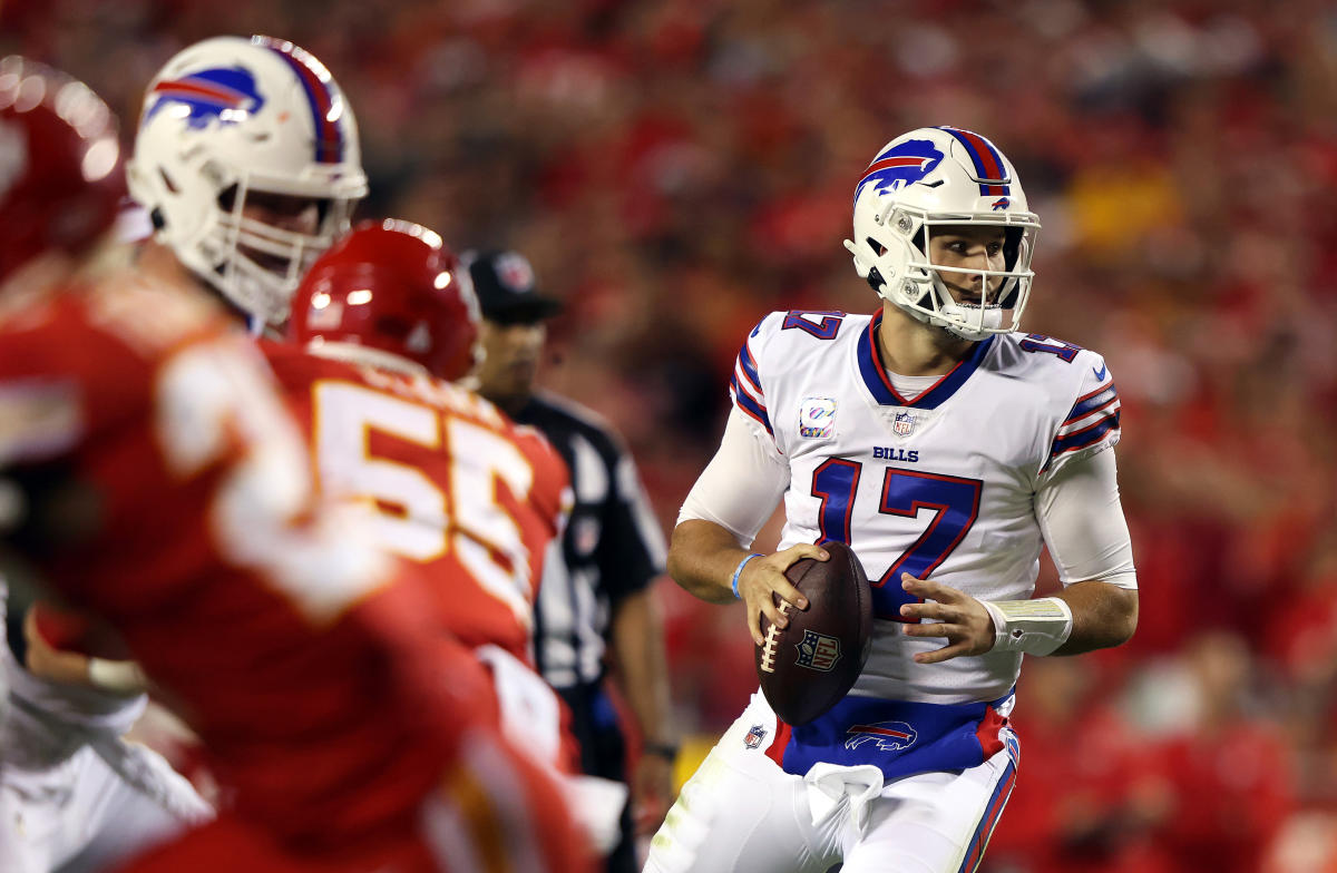 NFL divisional round best bets and odds: Chiefs on upset alert vs. Bills -  Sports Illustrated