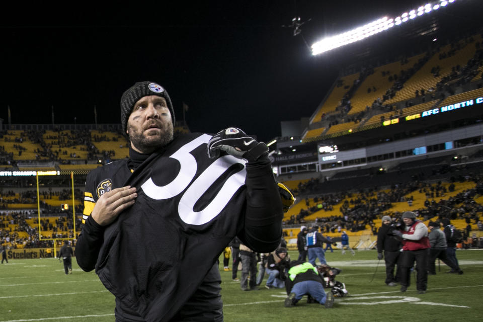 <p>Pittsburgh Steelers Quarterback Ben Roethlisberger (7) carries teammate Pittsburgh Steelers Linebacker Ryan Shazier (50) jersey off the field during the game between the Baltimore Ravens and the Pittsburgh Steelers on December 10, 2017 at Heinz Field in Pittsburgh, Pa. (Photo by Mark Alberti/ Icon Sportswire) </p>