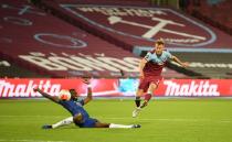 Premier League - West Ham United v Chelsea