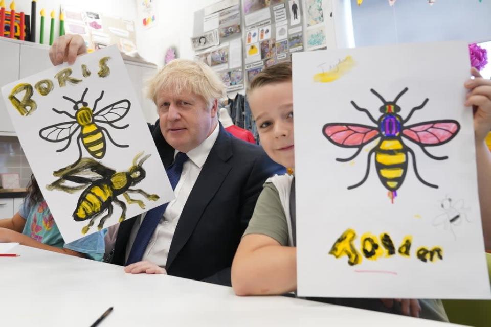 Prime Minister Boris Johnson painted the Manchester Bee during an art class at the city&#x002019;s HideOut Youth Zone in October 2021 (Stefan Rousseau/PA) (PA Archive)