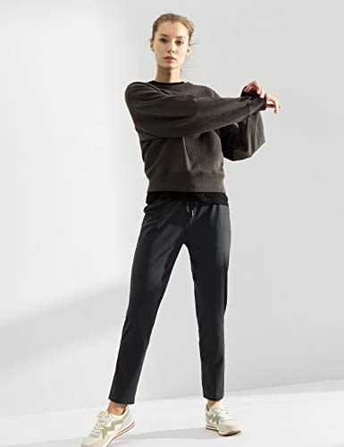 15) 7/8 Joggers Travel Pants