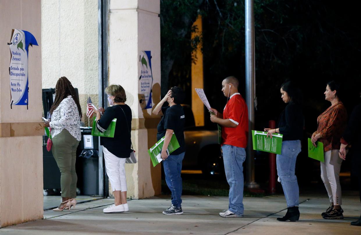 Voters in Miami 