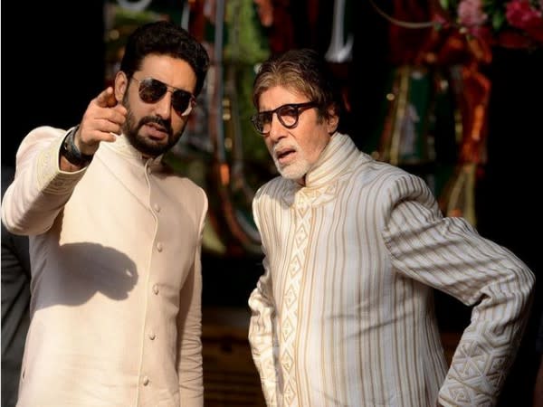 Amitabh Bachchan and Abhiskek Bachchan (Image source: Instagram)