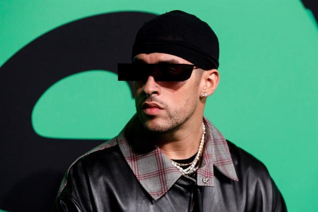 Bad Bunny se une al mundo del deporte y lanza su propia agencia de  representación deportiva [Video] - El Diario NY