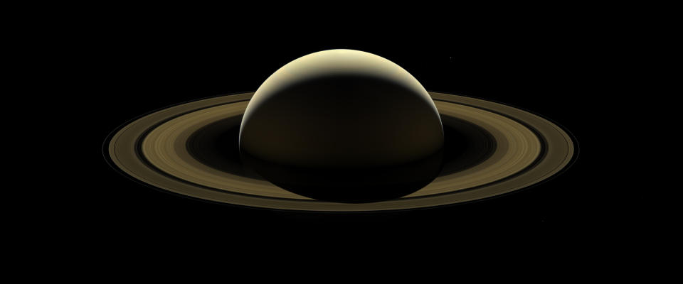 <p>After more than 13 years at Saturn, and with its fate sealed, NASA’s Cassini spacecraft bid farewell to the Saturnian system by firing the shutters of its wide-angle camera and capturing this last, full mosaic of Saturn and its rings two days before the spacecraft’s dramatic plunge into the planet’s atmosphere. The Cassini spacecraft ended its mission on Sept. 15, 2017. (Photo: NASA/JPL-Caltech/Space Science Institute) </p>