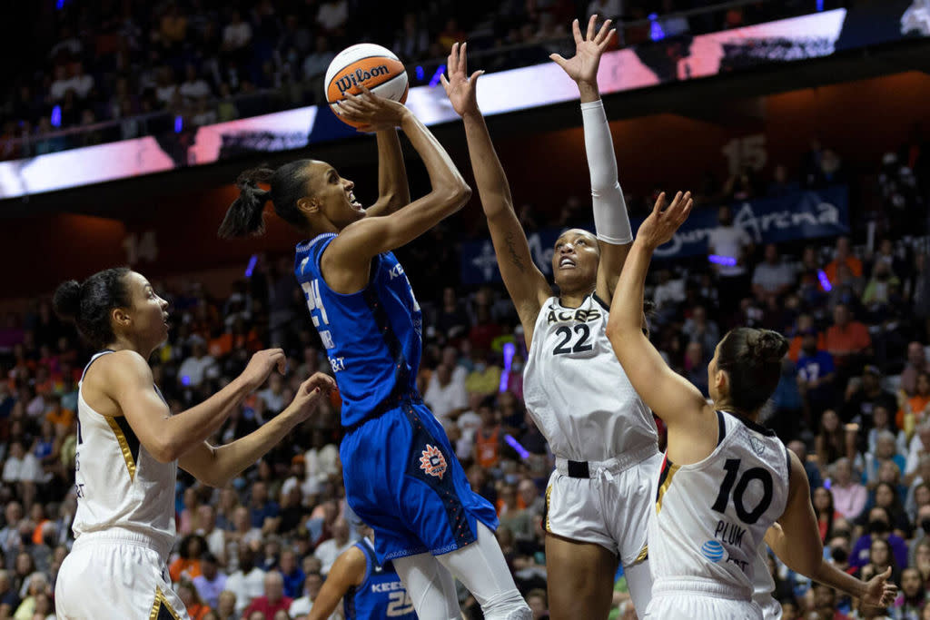  Las Vegas Aces vs. Connecticut Sun in 2022 WNBA Finals 