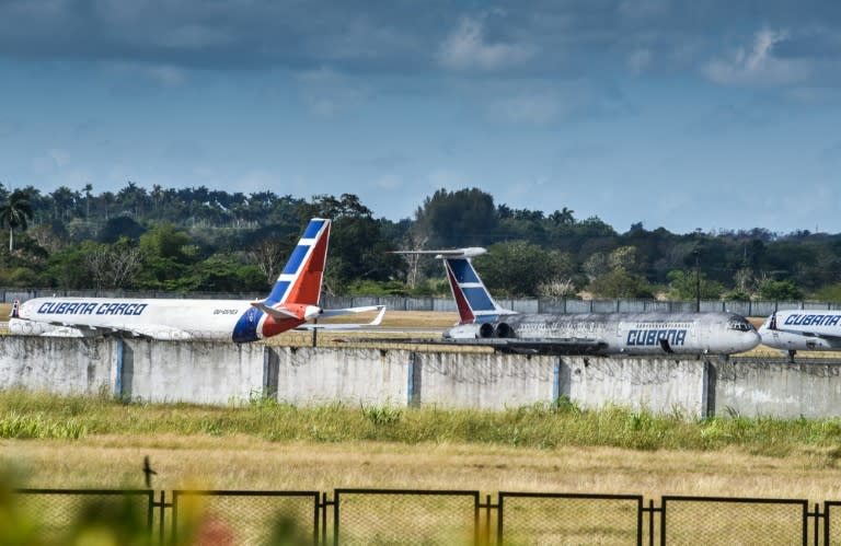 Aviones de Cubana de Aviación en el Aeropuerto Internacional José Martí de La Habana, el 30 de abril de 2019. (ADALBERTO ROQUE)